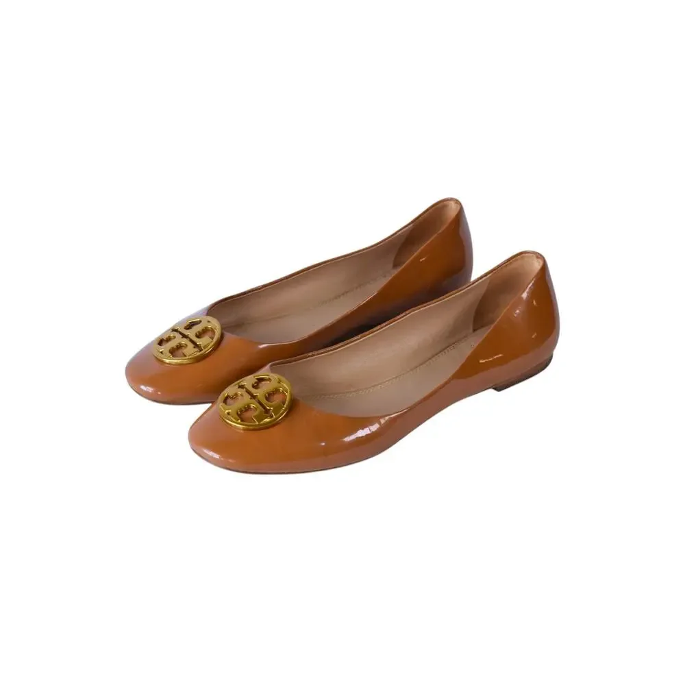 Tory Burch Chelsea Ballet Flats - Umber Tan Patent Leather Logo Medallion 6.5M